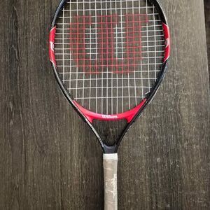 Wilson Rodger Federer 23 Junior Tennis Racquet - 23"